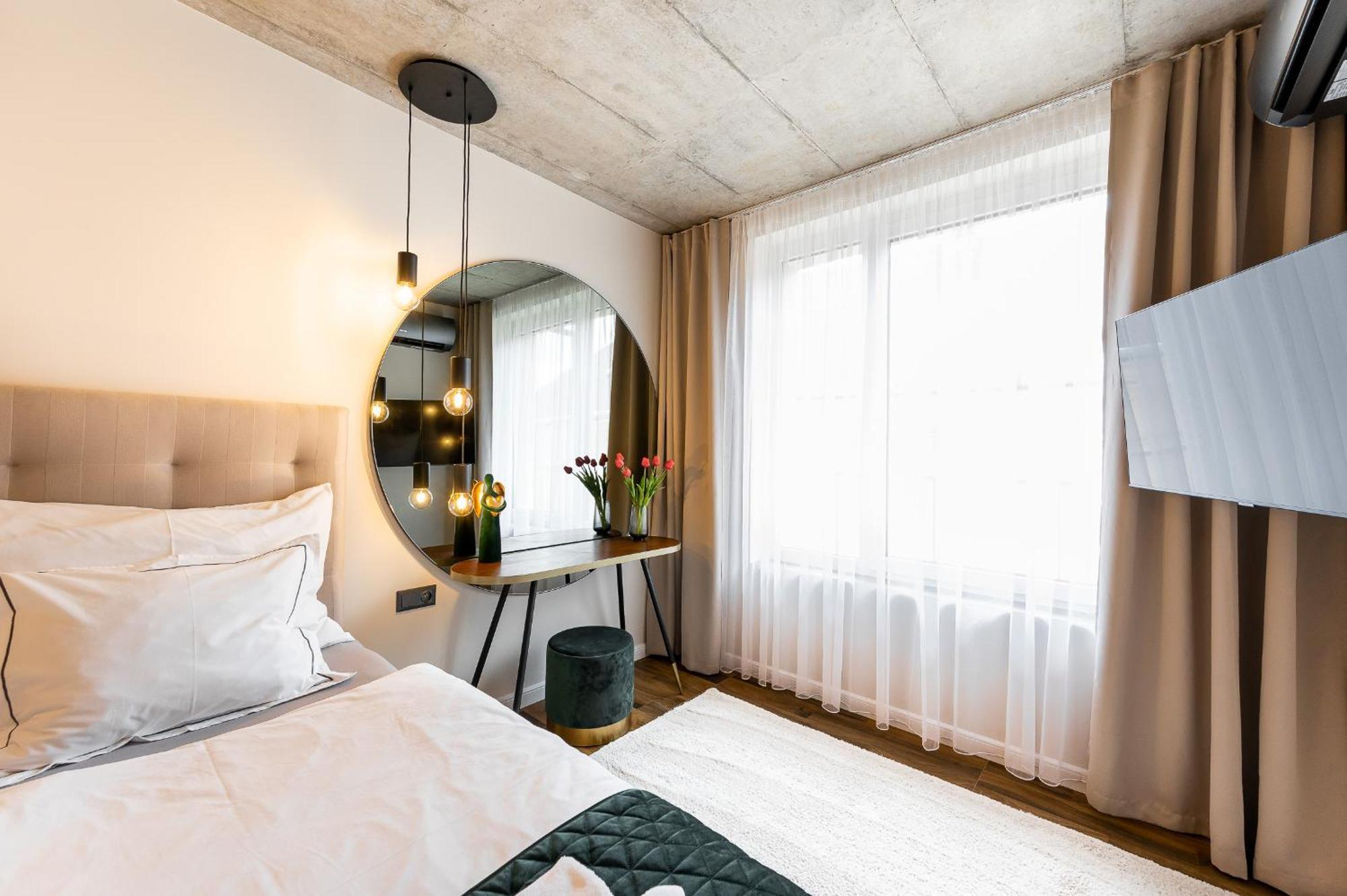 H75 Apartments Kosice Centre Екстериор снимка